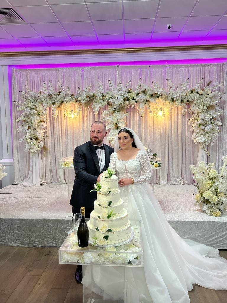 Saray wedding setting